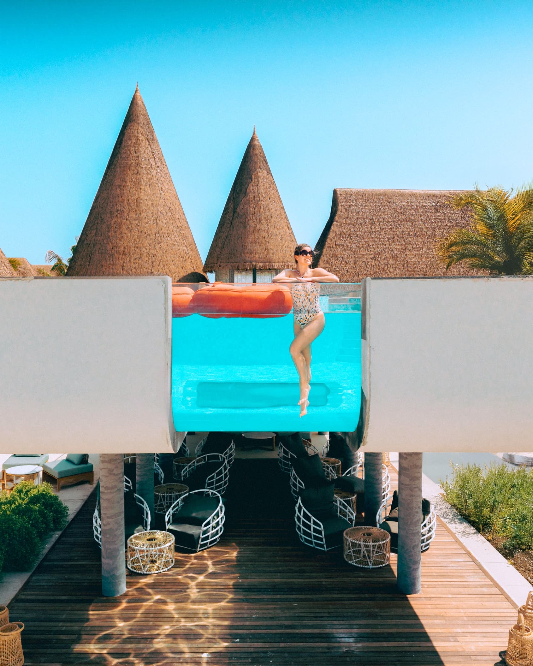 The sky lounge above the island
